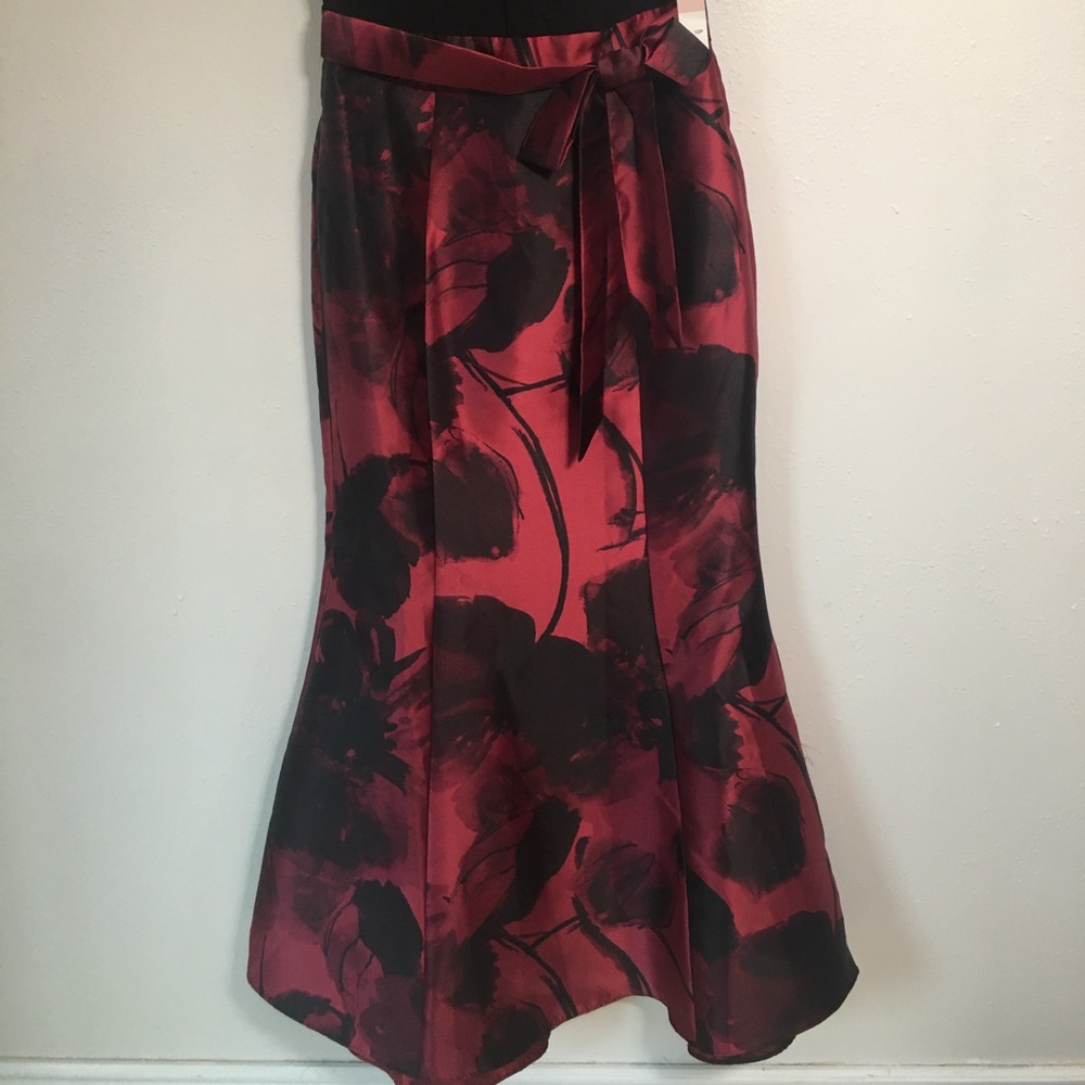 Black merlot mermaid like dress